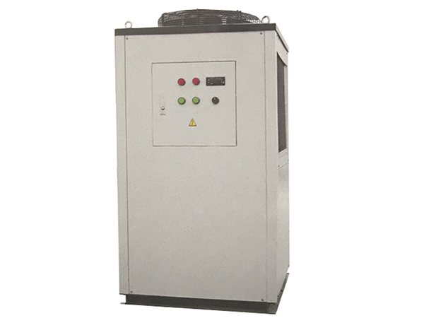 油冷機(jī)安裝位置合理的重要性 油冷機(jī)安裝位置合理的重要性