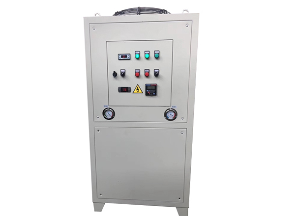 工業(yè)油冷機(jī)安裝配管注意的細(xì)節(jié) 工業(yè)油冷機(jī)安裝配管注意的細(xì)節(jié)